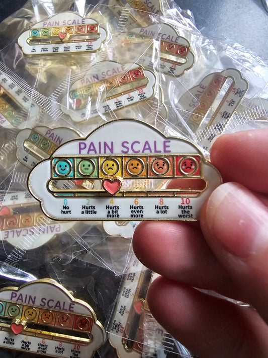 Pain Scale Enamel Pin badge. Sliding scale pain score, nurse pin, student nurse pin